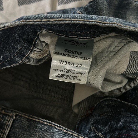 Silver Jeans Gordie Loose Fit Straight Leg 30 Waist 32 Length - Picture 3 of 5